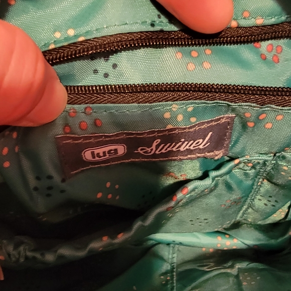 LUG Swivel Floral Print Organizational Compact Crossbody - Picture 8 of 10